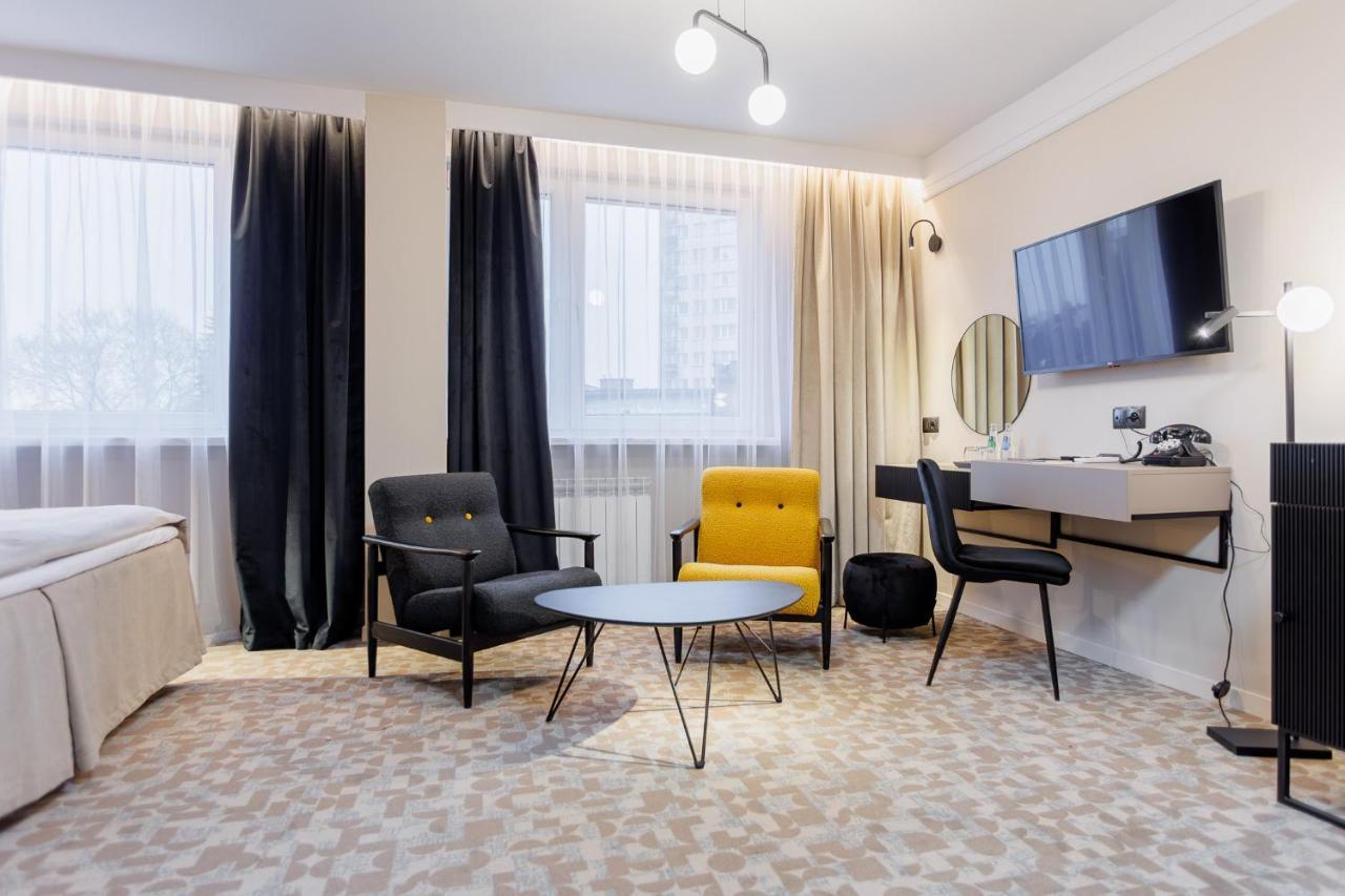 Hotel Tarnovia Tarnow Luaran gambar