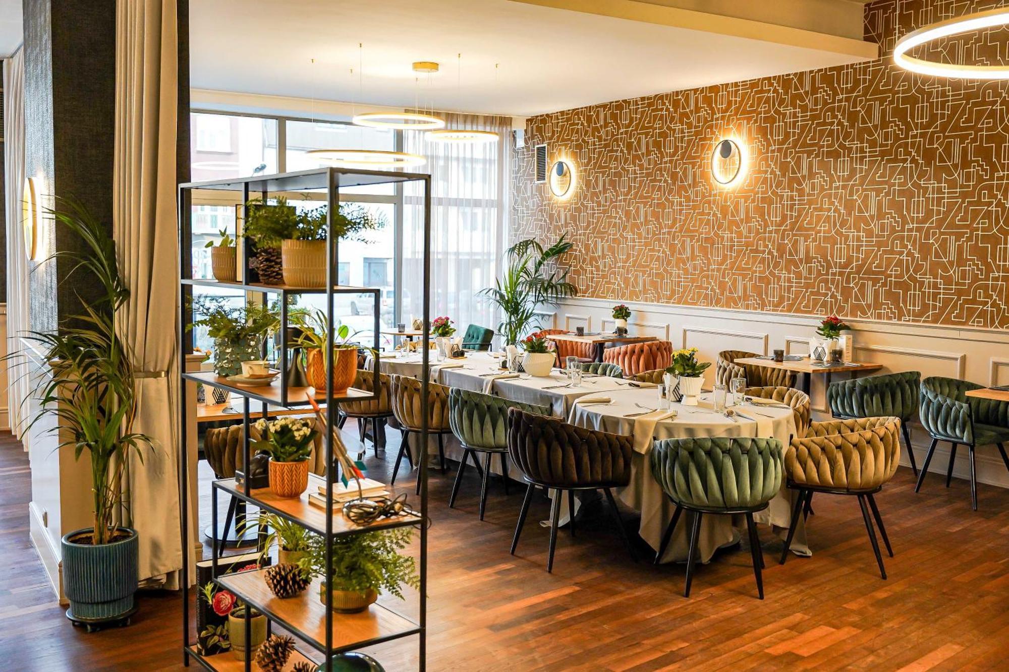 Hotel Tarnovia Tarnow Luaran gambar