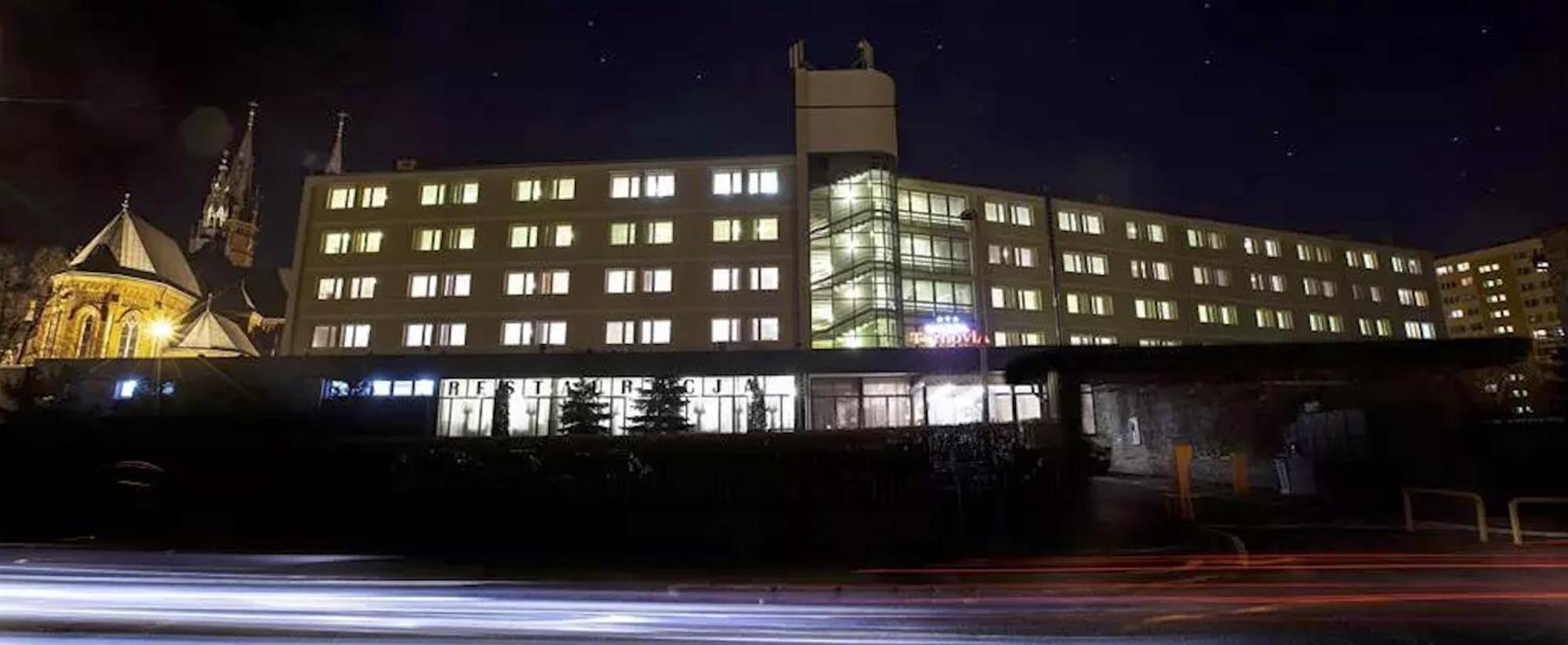 Hotel Tarnovia Tarnow Luaran gambar